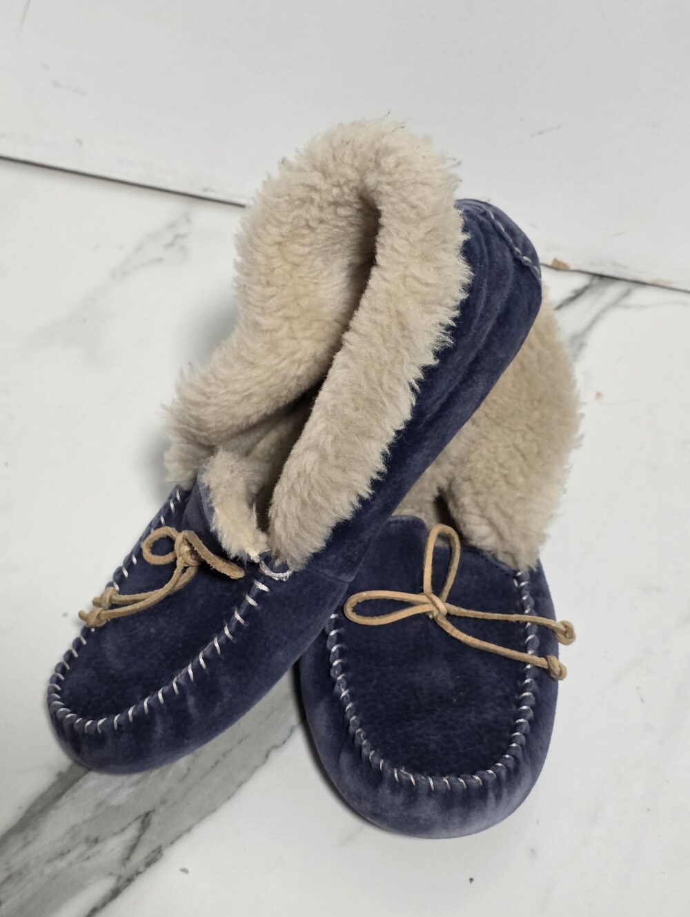 UGG Australia Women's Alena Slipper Sz 10